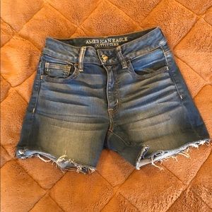 AEO Hi-Rise super stretch shortie